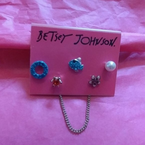 New/Vintage/Y2K Genuine 5 Betsey Johnson Stud Earrings - Picture 3 of 8